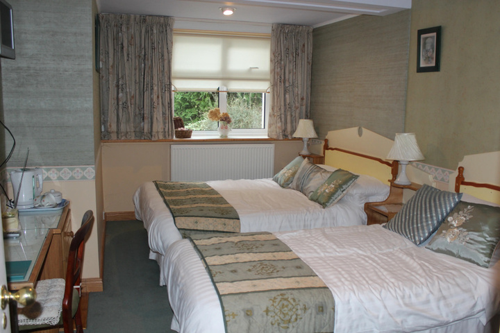 guest_rooms