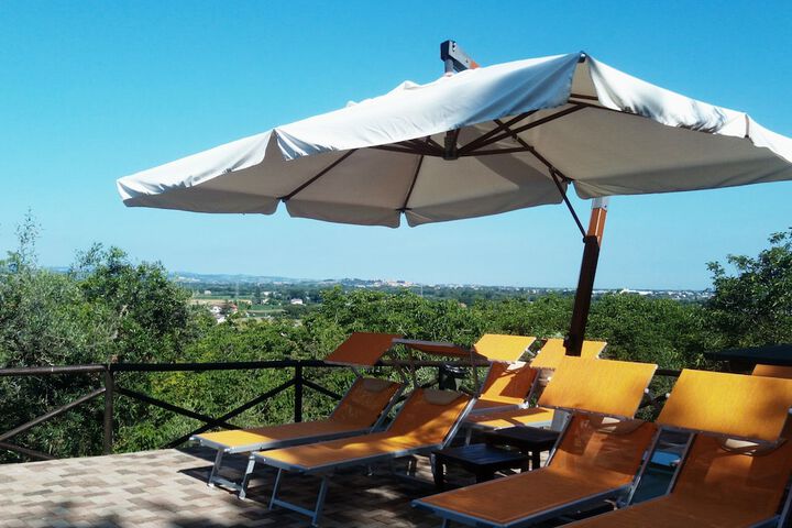 Hotel with Pool