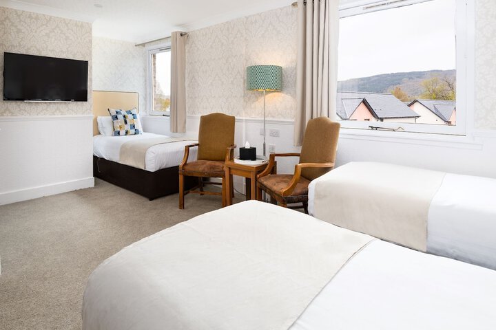 Room 54 of 177