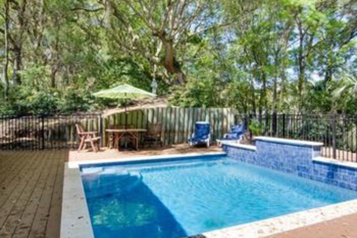 Pool 37 of 40
