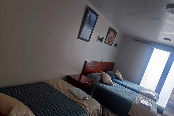 Room 26 of 86