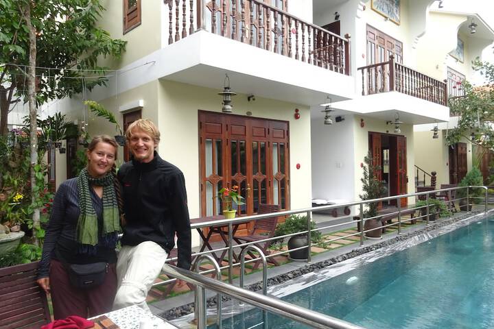 Pool Hotel