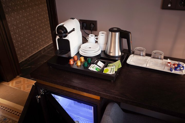 Breakfast/Coffee Service 55 of 85