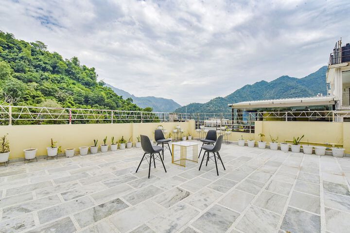 Terrace/Patio 27 of 37