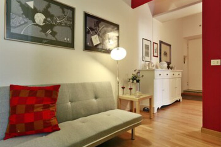 Room 12 of 23