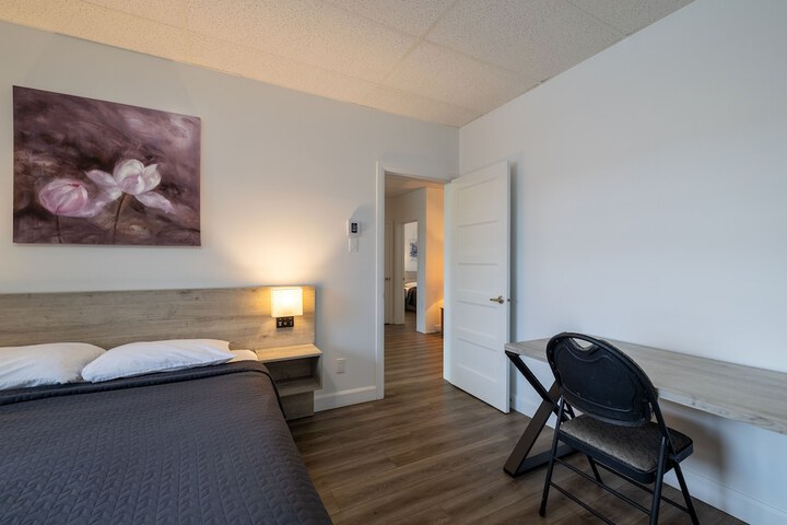Room 15 of 80