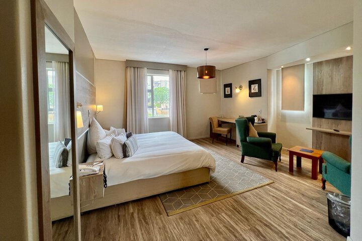 Room 7 of 20