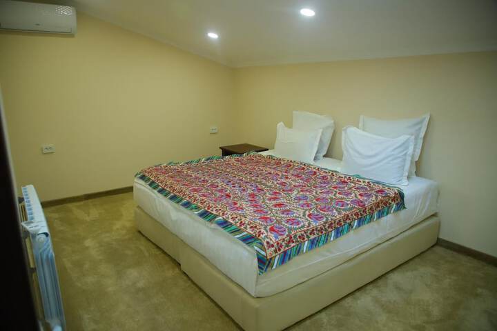 Room 19 of 58