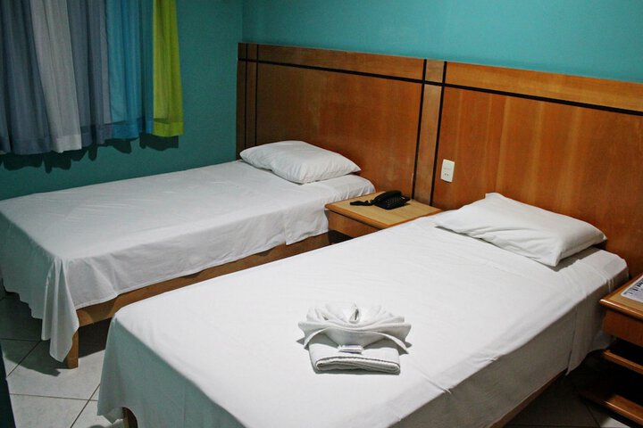 Room 20 of 40