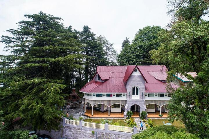 Elgin Hall