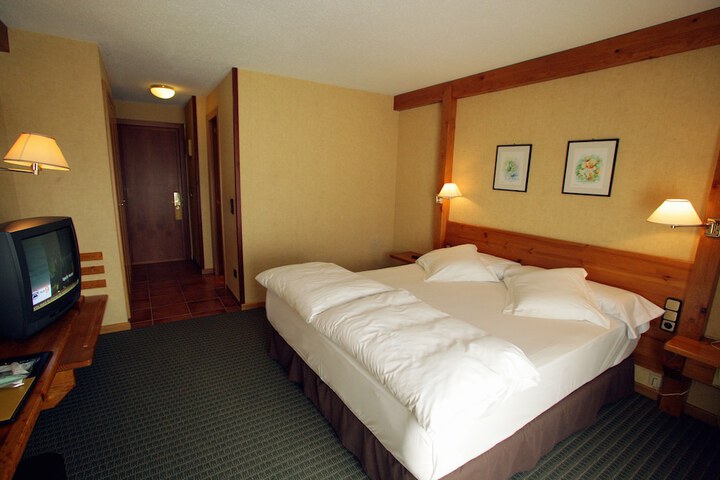Room 15 of 91