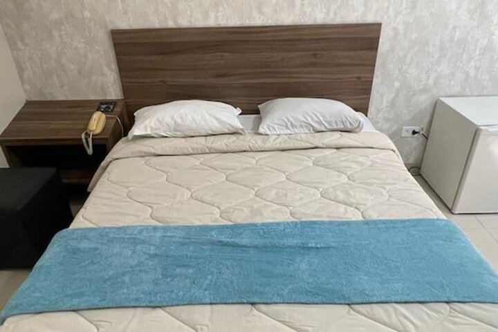 Room 18 of 31