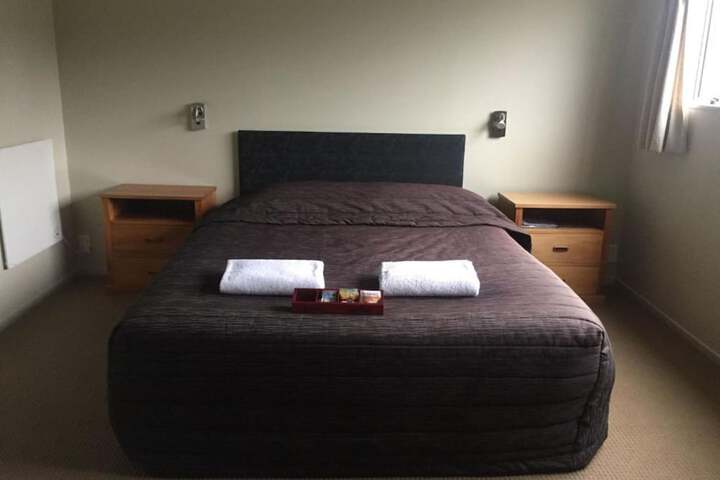Room 12 of 155