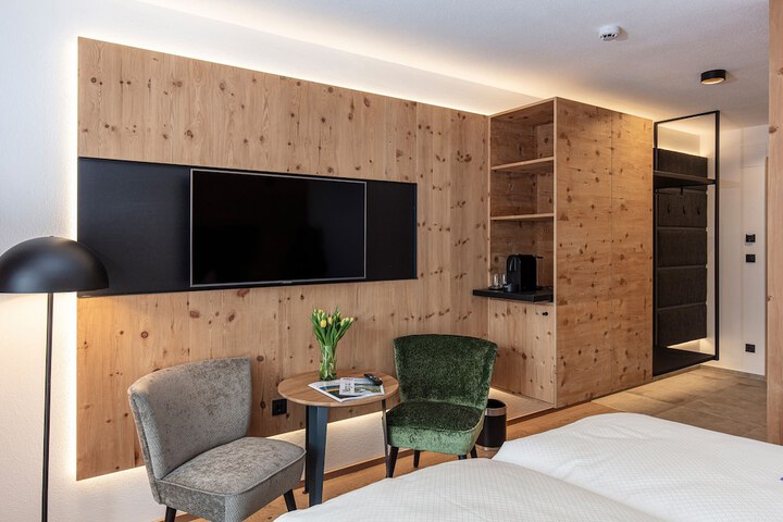 Room 16 of 41