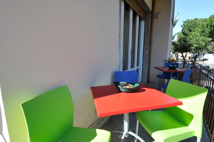 Terrace/Patio 10 of 28