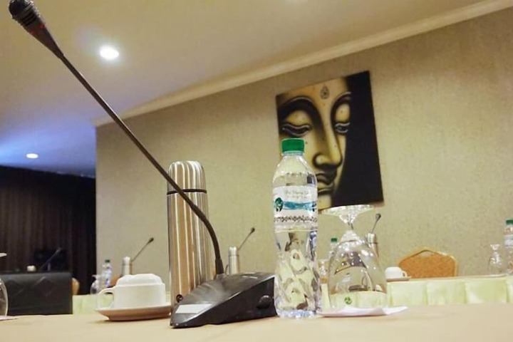 Meeting 49 of 66