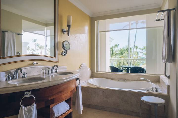Bath Interior