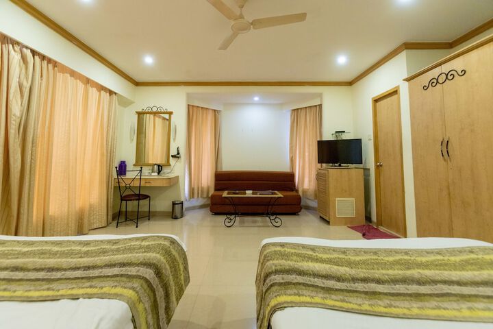 Room 34 of 57