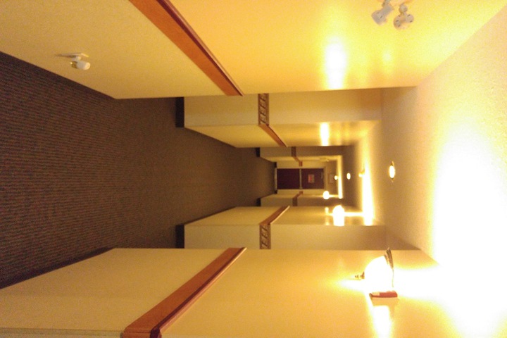 Ballroom/Hall 21 of 26