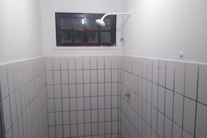Room 18 of 27