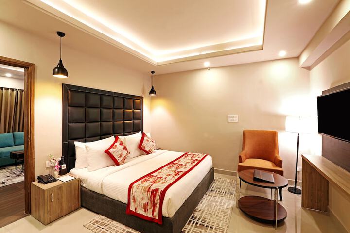 Room 7 of 52