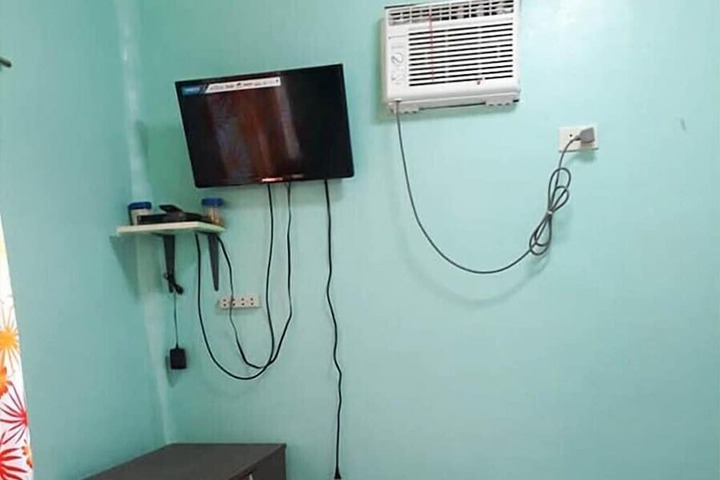 Room 11 of 22