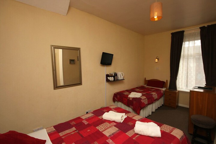 Room 5 of 55