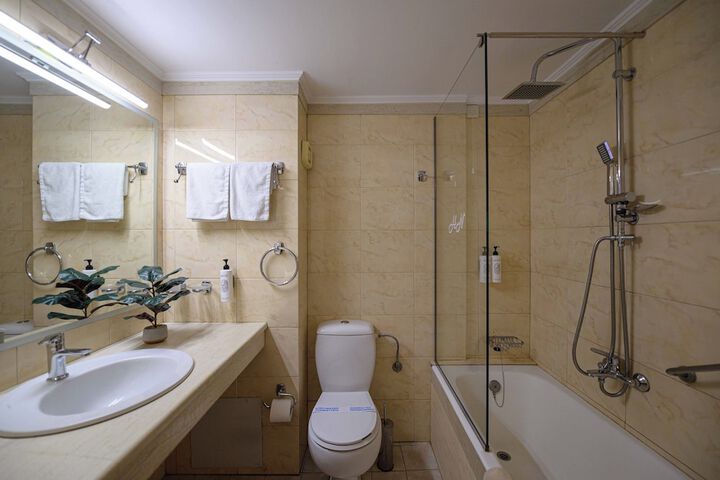 Bath Interior