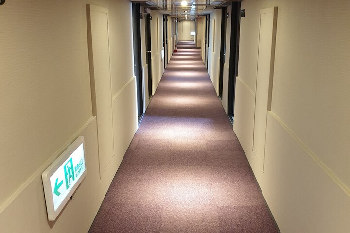 Ballroom/Hall 27 of 40
