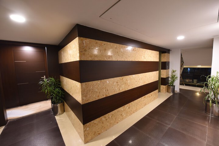 Ballroom/Hall 143 of 151