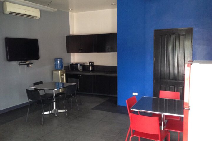 Photo 8
