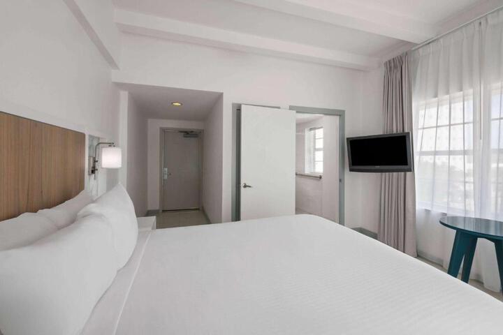 Superior Double Beds (2 of 10)