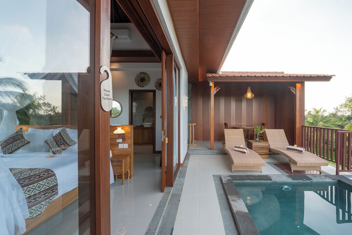 Pool 37 of 46