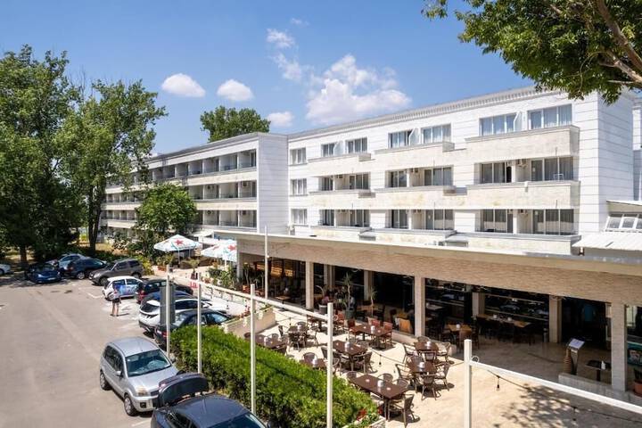 Hotel 19 of 19