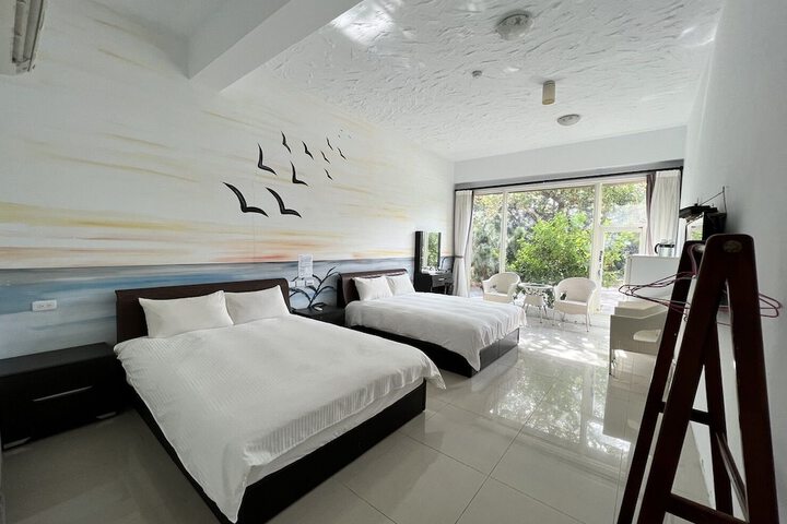 Room 16 of 29