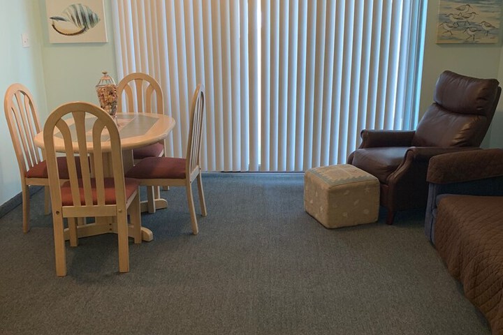 Room 25 of 48