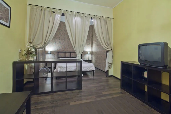 guest_rooms
