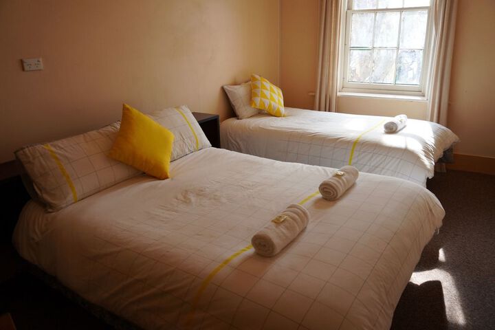 Room 5 of 30