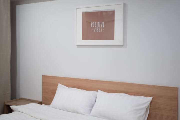 Room 4 of 50