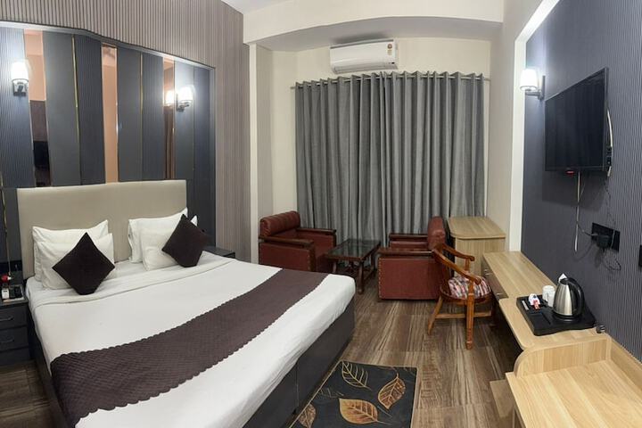 Room 65 of 130