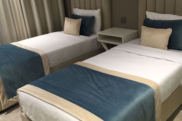 Room 7 of 41