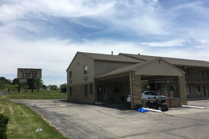 Property Grounds 41 of 47