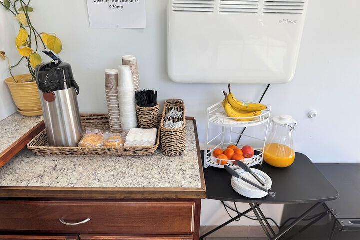 Breakfast/Coffee Service 36 of 50