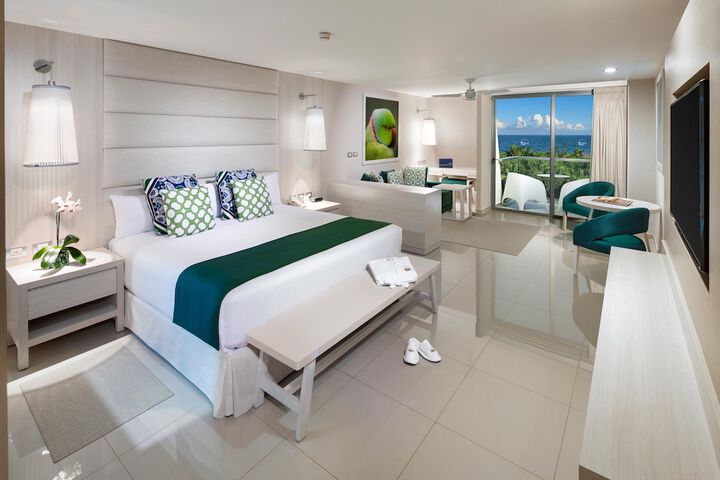 Room 15 of 209
