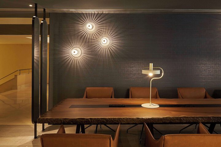 Lounge 60 of 70