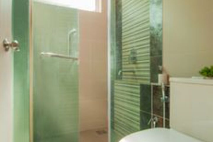 Room 4 of 26