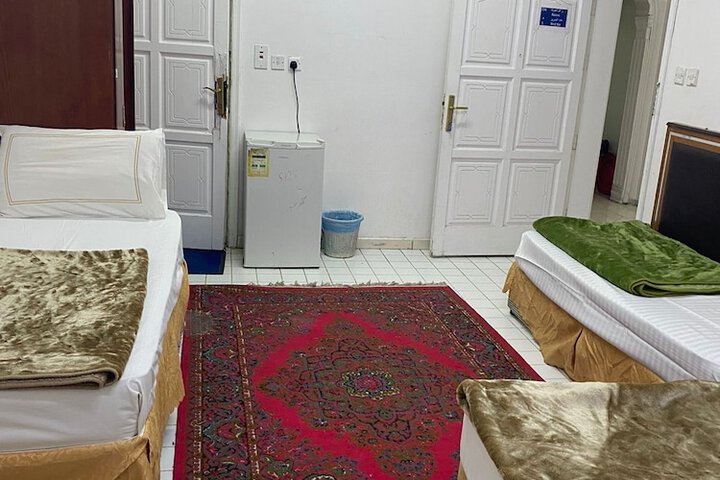 Room 7 of 14
