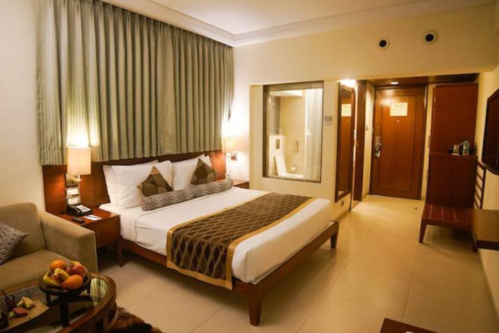 Room 45 of 124