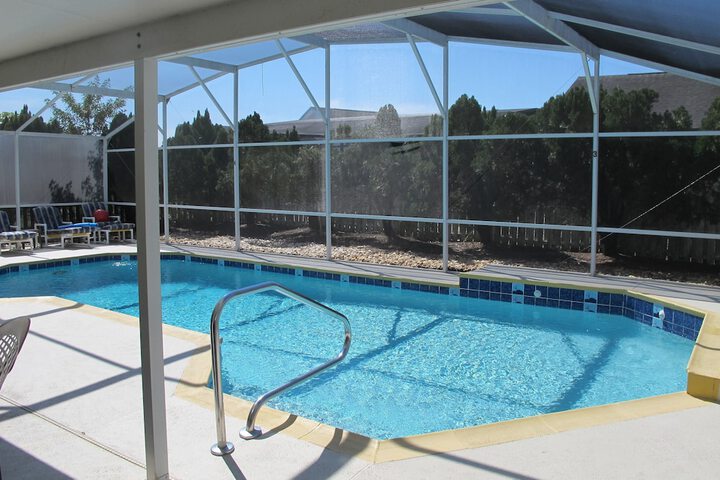 Pool 35 of 44
