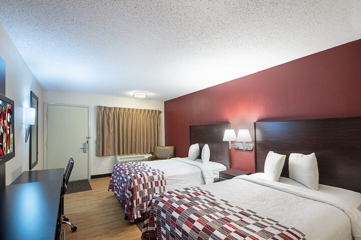 Deluxe 2 Double Beds (4 of 4)